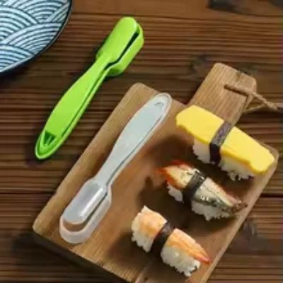 Kit Sushi / Moules Onigiri Nattes Bambou