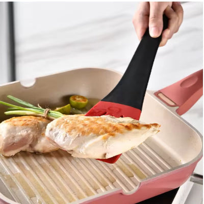 Ustensiles-de-cuisine-spatule-silicone-irreprochable