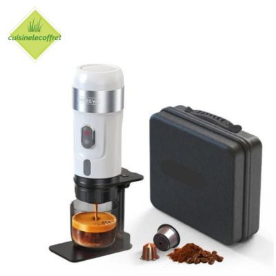 cafetiere-theiere-qualite-et-fiabilite-machine-a-cafe-portabilite-et-performance