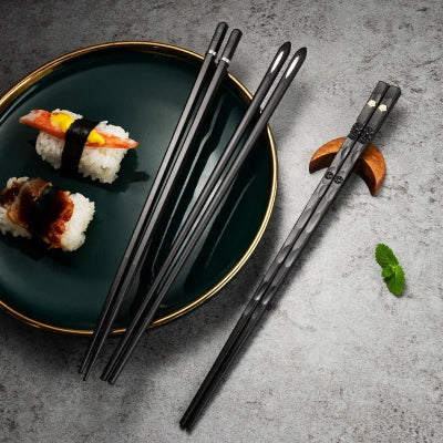 Kit sushi baguettes en bois - Cuisinelecoffret.com
